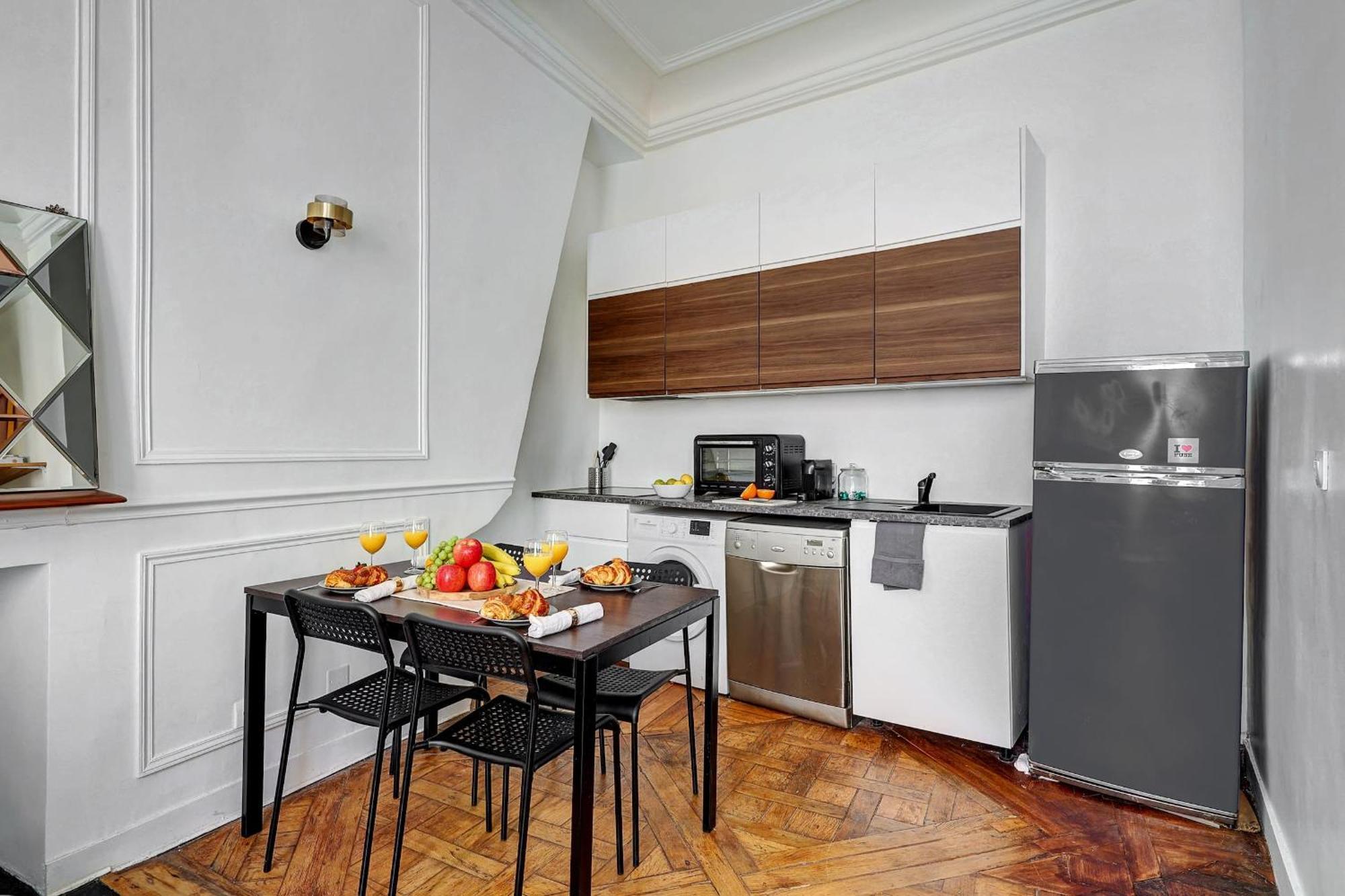Eiffel Tower & Invalides - 1Br - Cityapartmentstay パリ エクステリア 写真