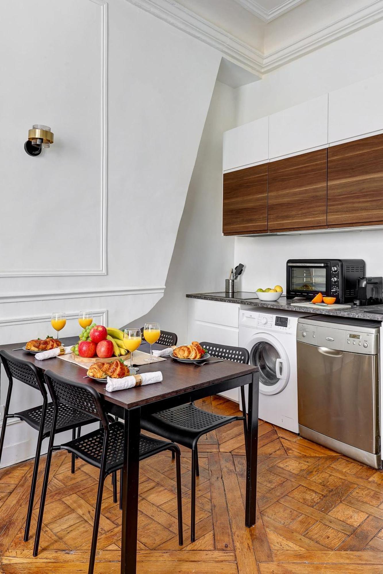 Eiffel Tower & Invalides - 1Br - Cityapartmentstay パリ エクステリア 写真