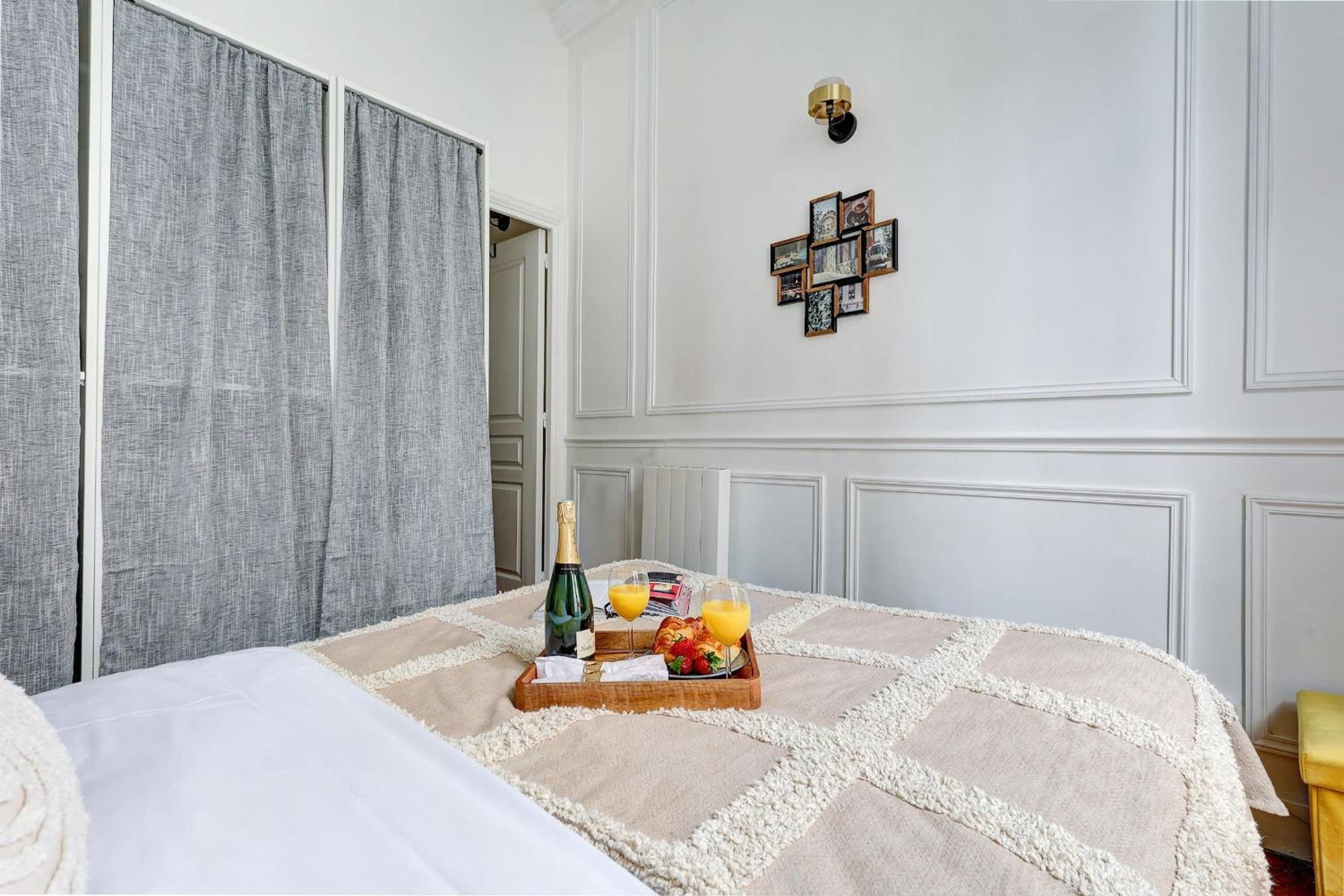 Eiffel Tower & Invalides - 1Br - Cityapartmentstay パリ エクステリア 写真